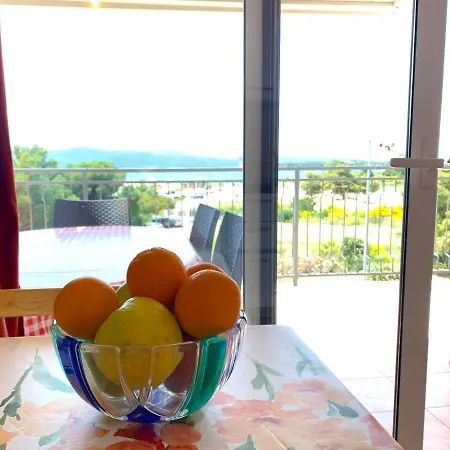 Apartmani Kardum Brodarica Guest house Brodarica (Sibenik-Knin)