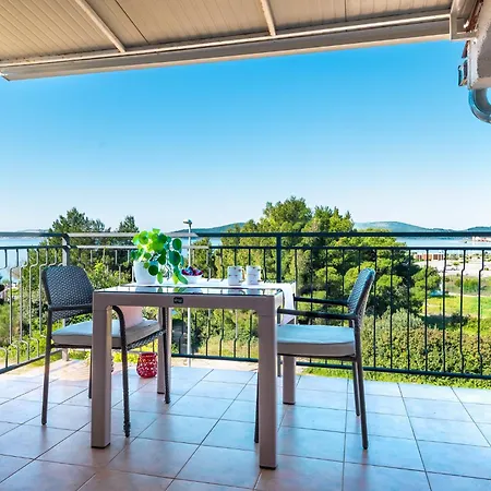 Apartmani Kardum Brodarica * Brodarica (Sibenik-Knin)