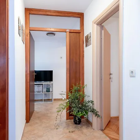 Guest house Apartmani Kardum Brodarica *