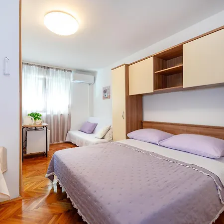 Guest house Apartmani Kardum Brodarica Brodarica (Sibenik-Knin)