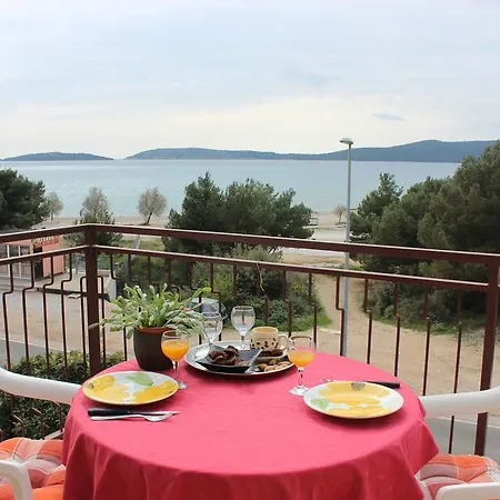 Apartmani Kardum Brodarica *