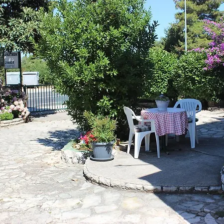Guest house Apartmani Kardum Brodarica Brodarica (Sibenik-Knin)