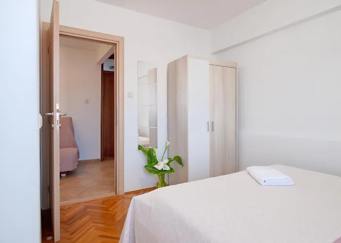 Apartmani Kardum Brodarica 3* Brodarica (Sibenik-Knin)