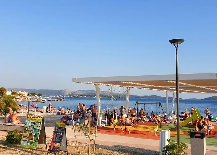 Apartmani Kardum Brodarica 3* Brodarica (Sibenik-Knin)